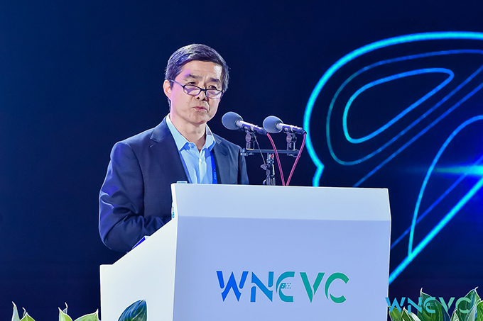 歐陽(yáng)明高審定發(fā)言稿：迎接新能源智能化電動(dòng)汽車(chē)新時(shí)代
